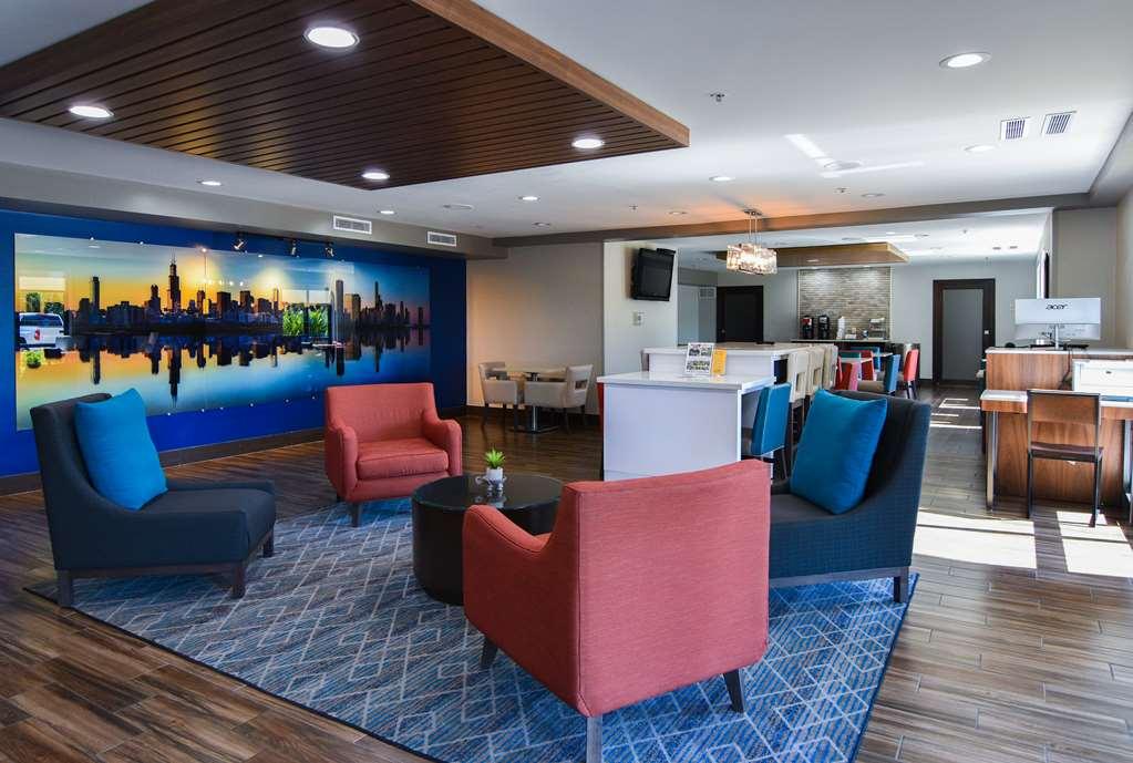 Best Western Plus Lafayette Hotel University Area Интерьер фото